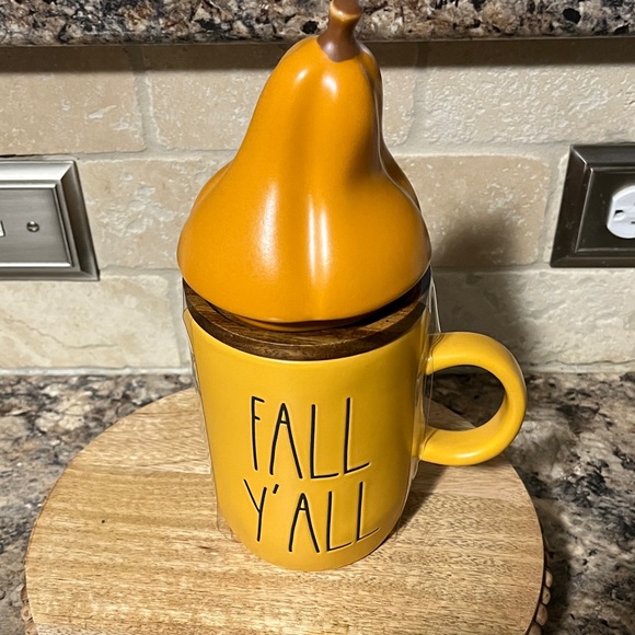 Rae Dunn Fall Y'all Mug with Orange Lid - Picture 1 of 5